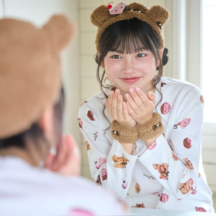 [Shea Butter] Sweets Bear Pattern Room Wear Set,Ivory, medium image number 1