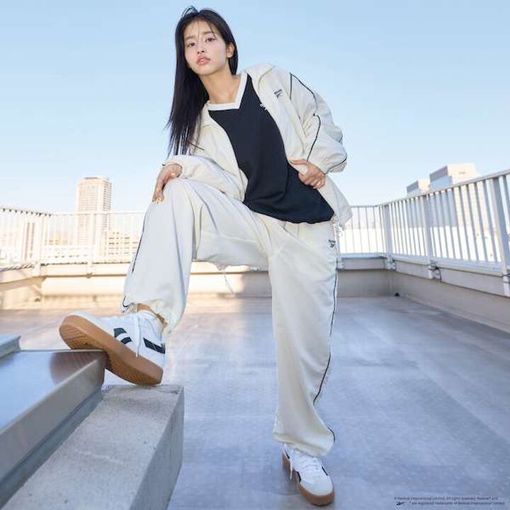 [Reebok] Nylon Bomber Jacket,Off white, medium image number 10