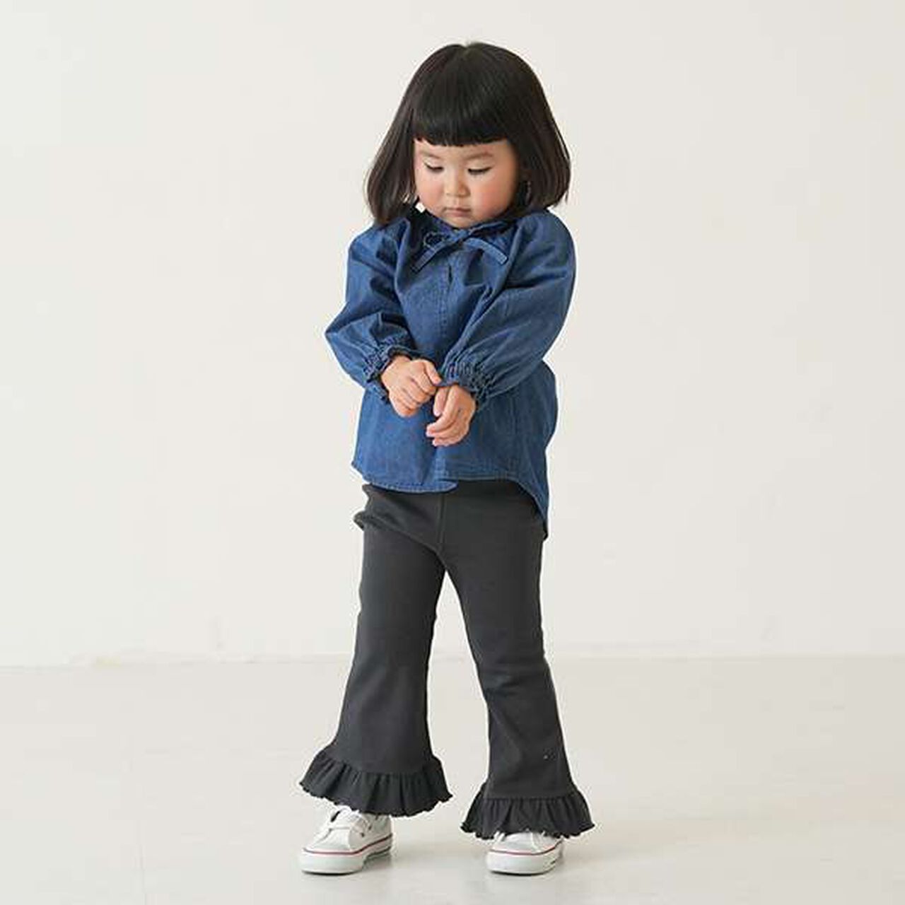 Anti-Stain Hem Frill Ribbed Pants,Charcoal gray, large image number 11