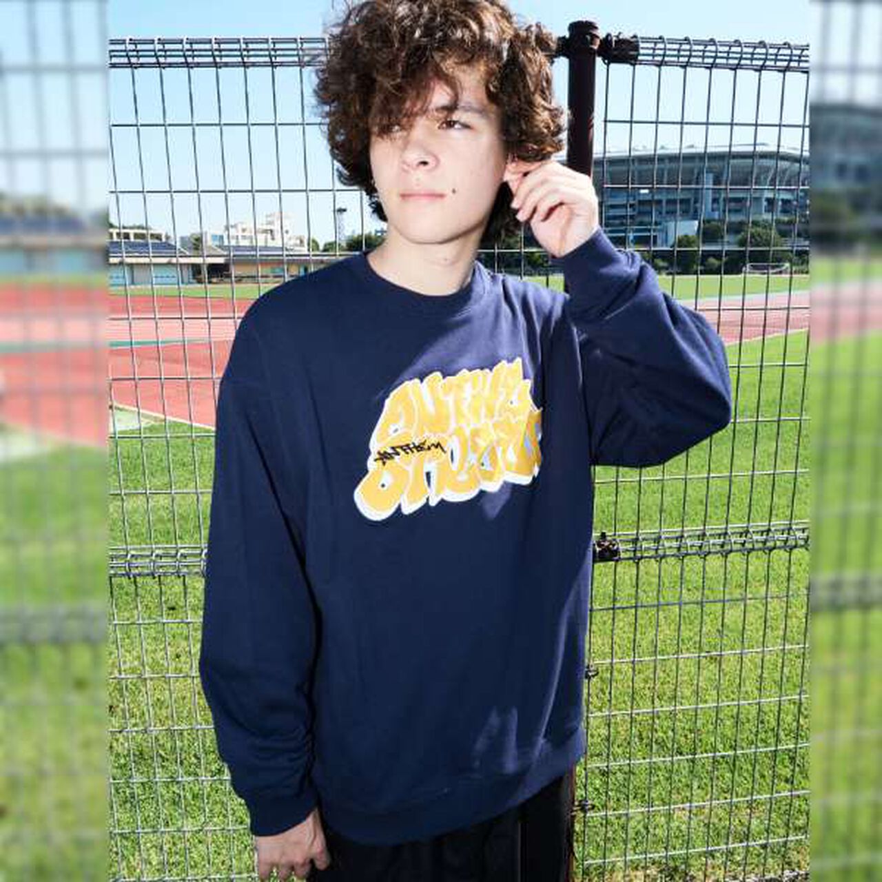 Anti-Pill Appliqué Sweatshirt,Navy, large image number 0