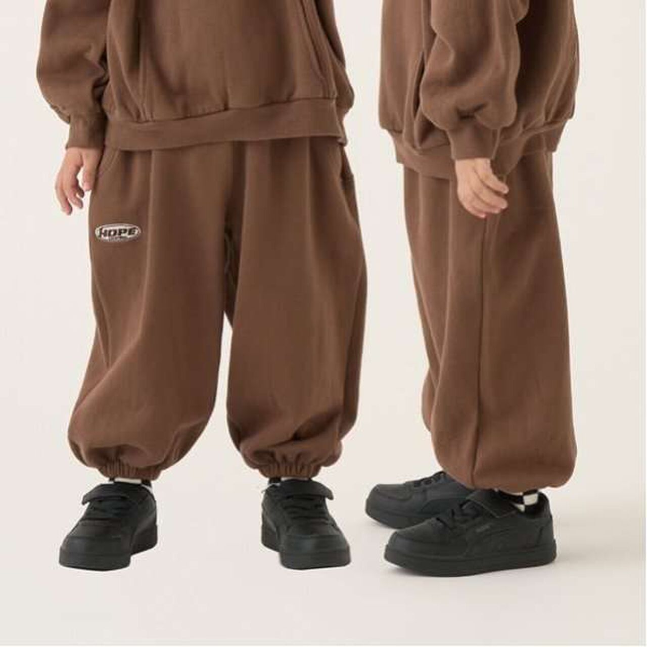 Cozy Fleece Color Block Sweatpants with Panels,Charcoal gray, large image number 18