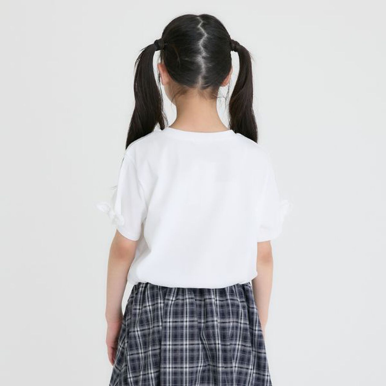 [Cool Touch] Ribbon Accent Short Sleeve T-Shirt,Black, large image number 18