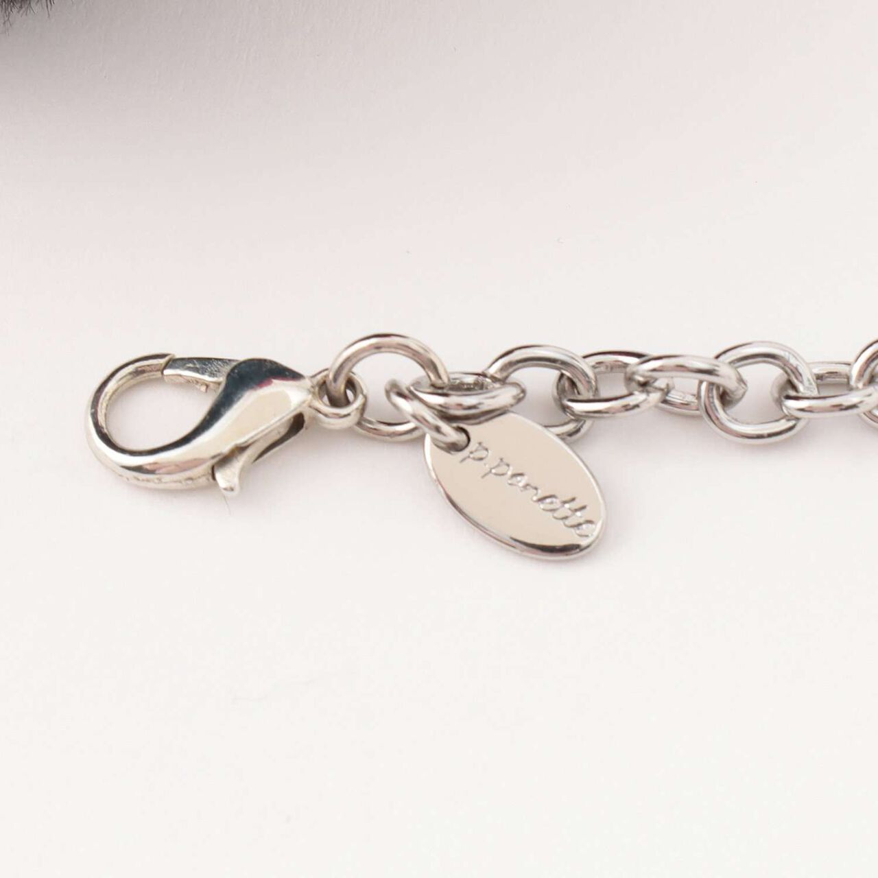 [Disney] Curly Faux Fur Charm,Red, large image number 4