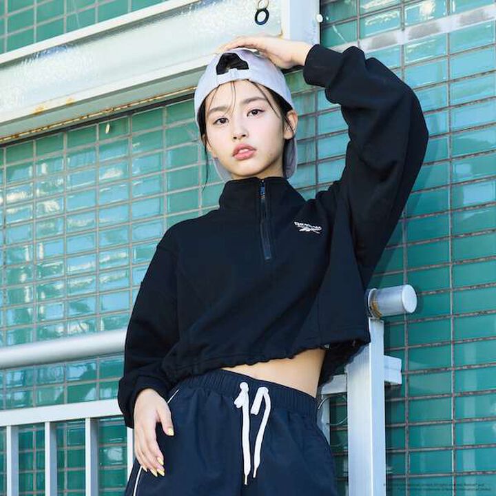 [Reebok] Cropped Half ZIP,Black, medium image number 0