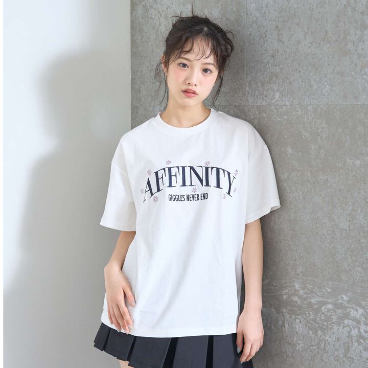 100% Cotton College Flower Short-Sleeve T-Shirt,, medium