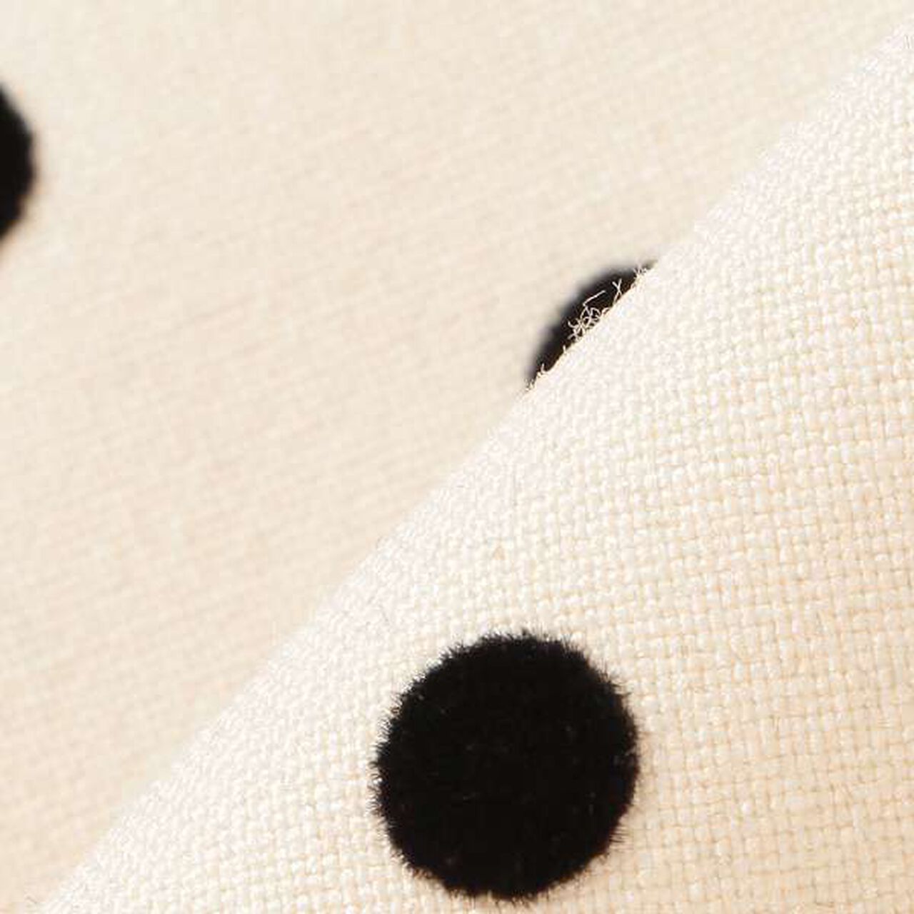 [AMI] Side Pleats Shorts,Black, large image number 18