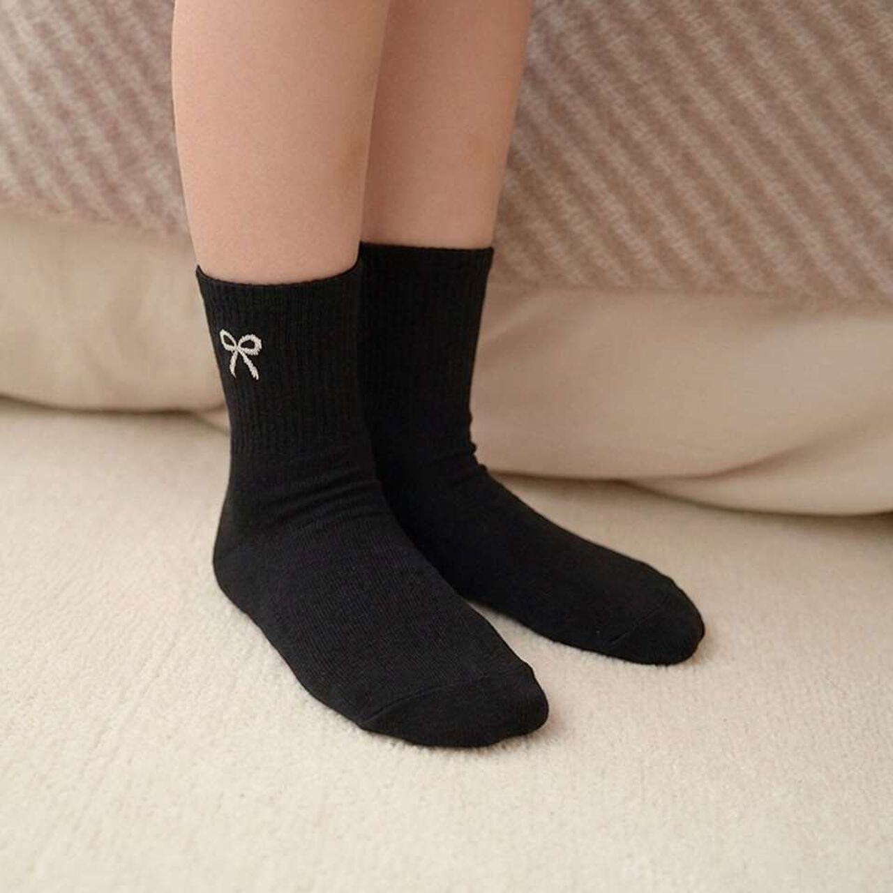 Ribbon Crew Socks [Kids' Clothing] [Girls],Black, large image number 0