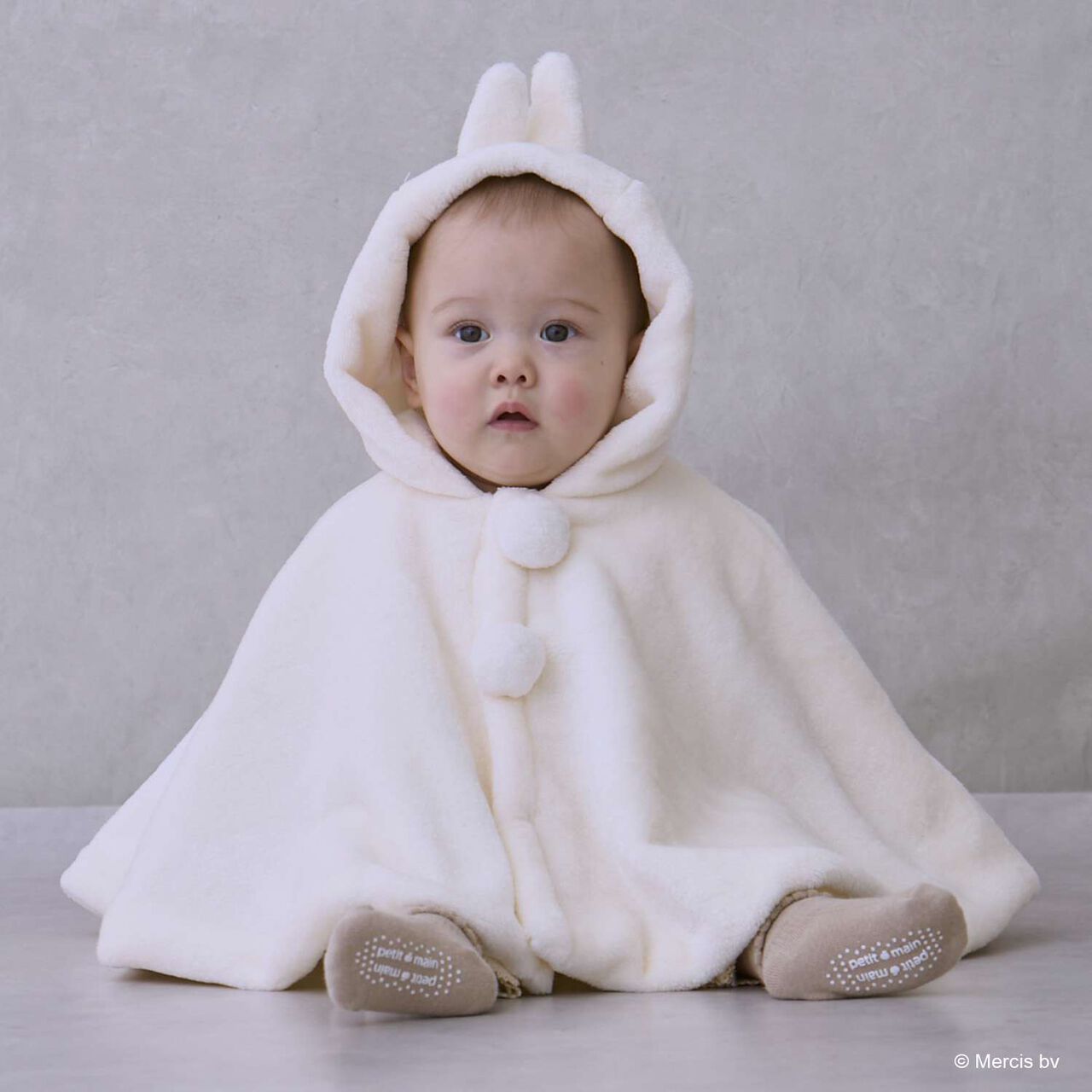 [D Bruna] Ear Cape,Off white, large image number 0