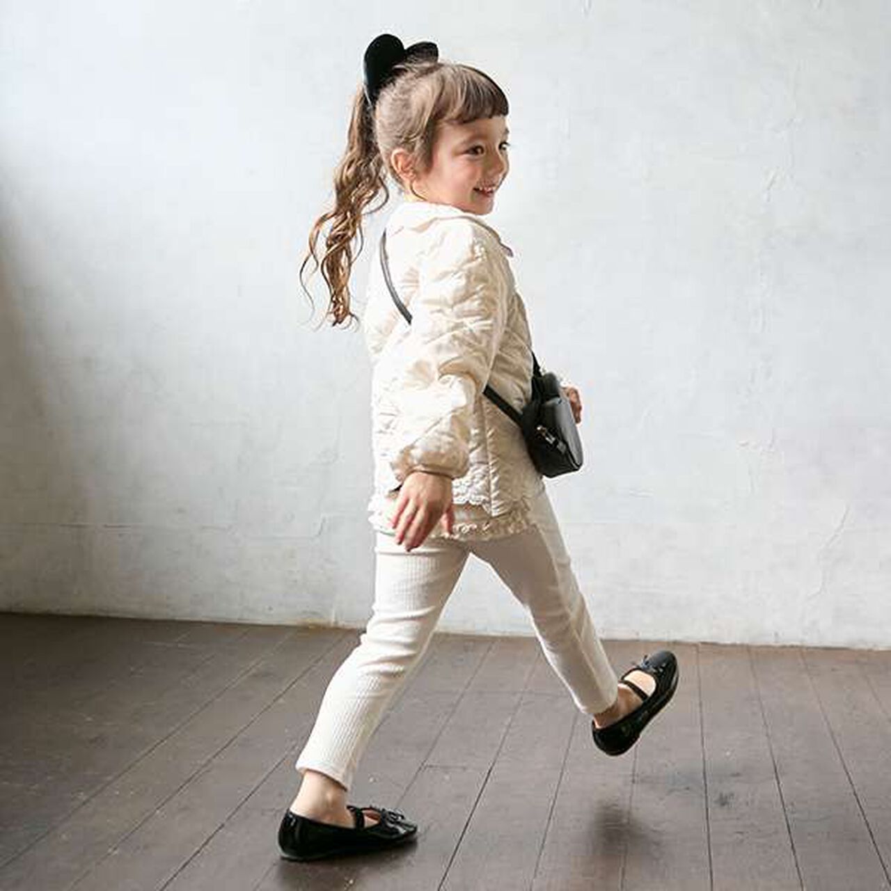 Back Frill Leggings,Light pink, large image number 1