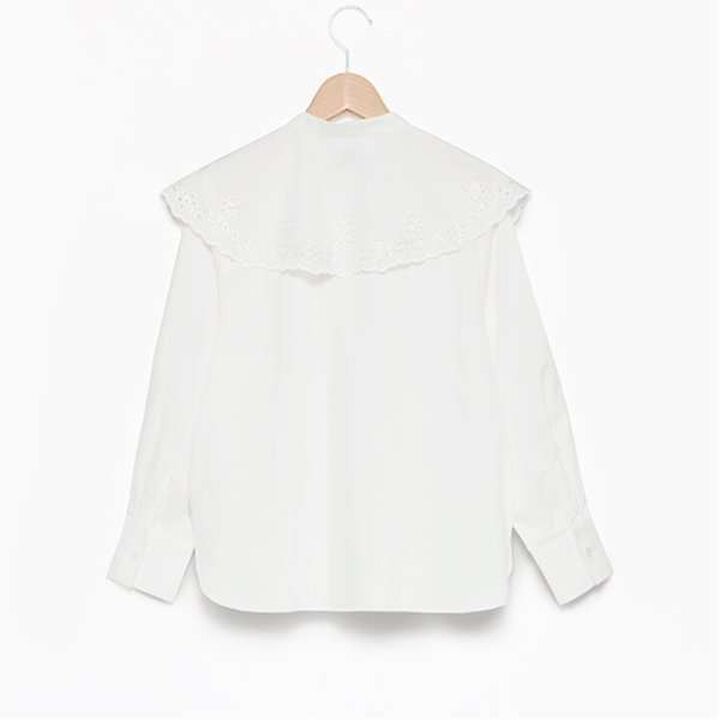 [AMI] Cutwork Embroidery Big Collar Blouse,, medium image number 1