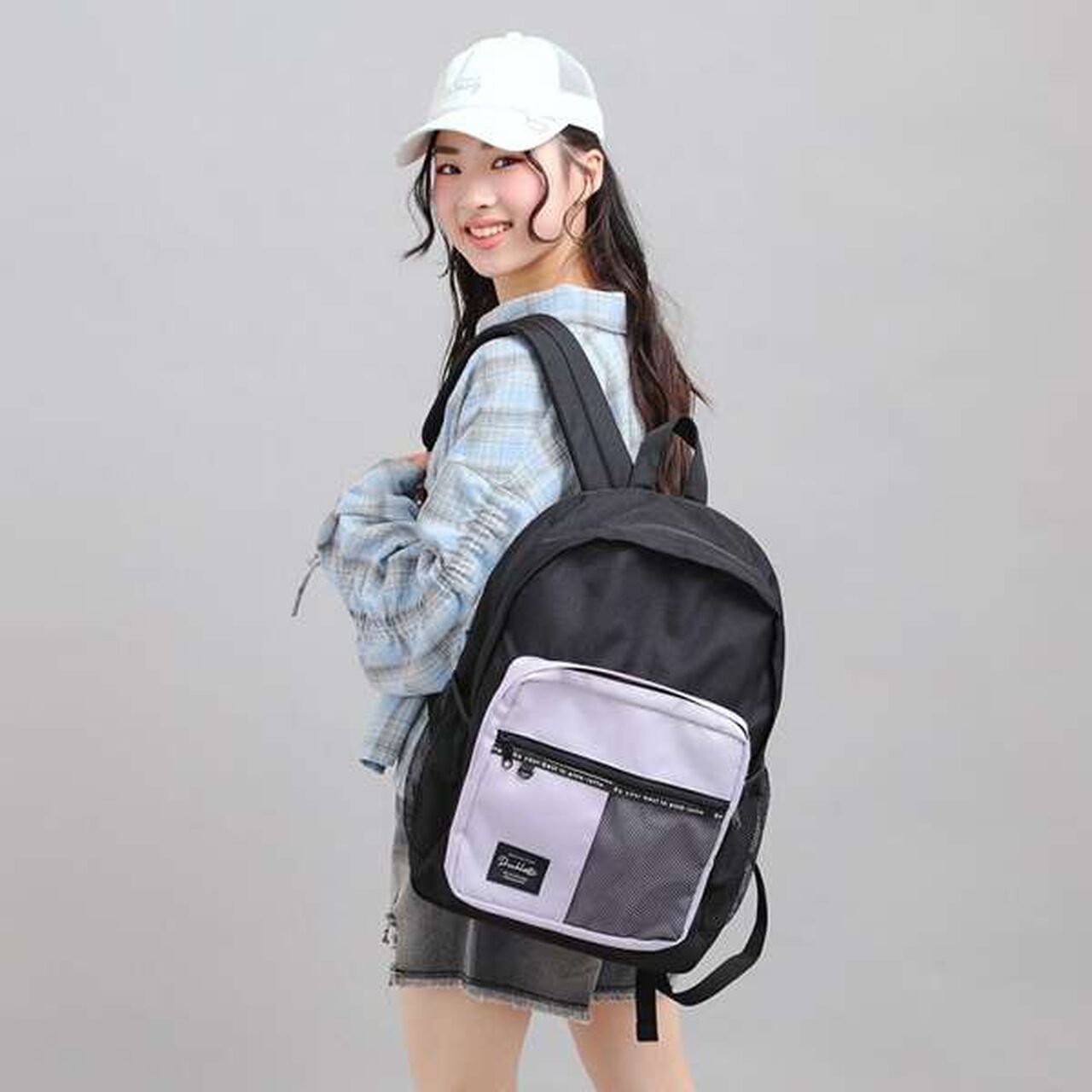 [Approx. 23L] Bi-Color Mesh Backpack,White, large image number 4