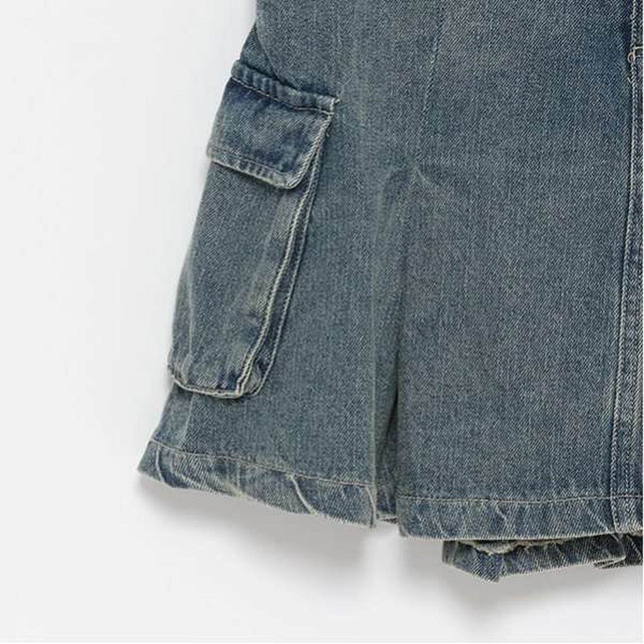 LTXC - Belted Cargo Box Skirt Shorts,Black, large image number 17