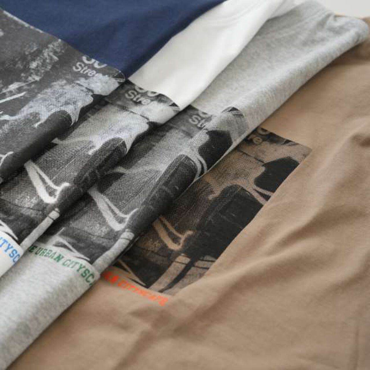 Photo Front Print Long-Sleeve T-Shirt,White, large image number 2