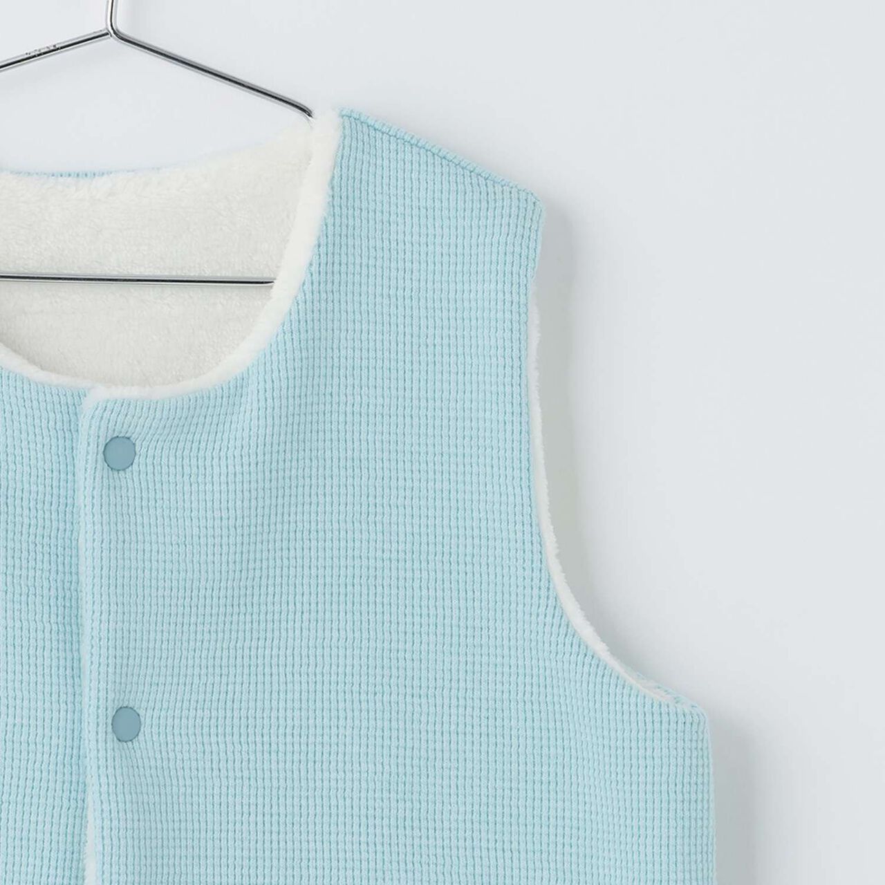 Liberty Appliqu&eacute; Car Vest,Blue, large image number 3