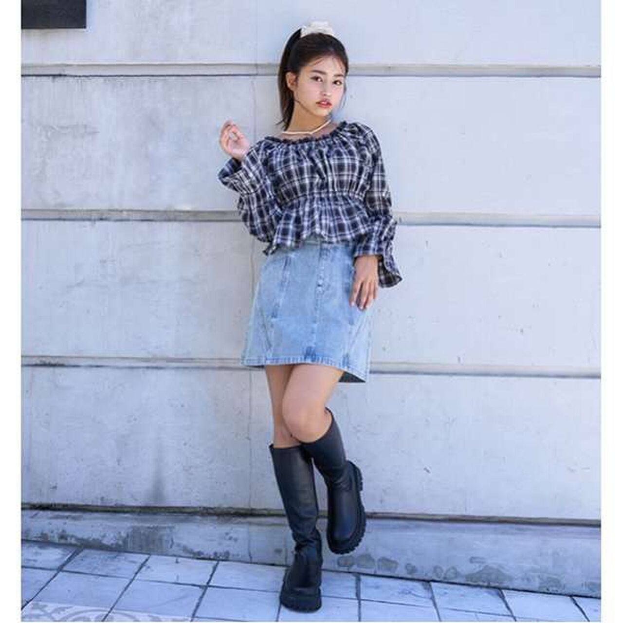 Checked Off-Shoulder Blouse,Brown, large image number 2