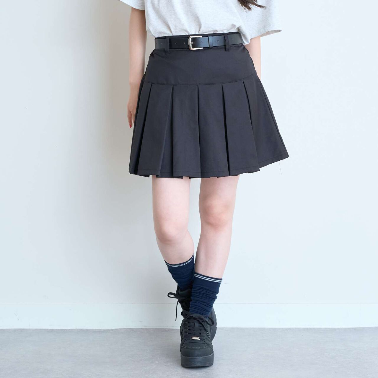 [Easy Care] Pleated Skirt with Belt,Black, large image number 0