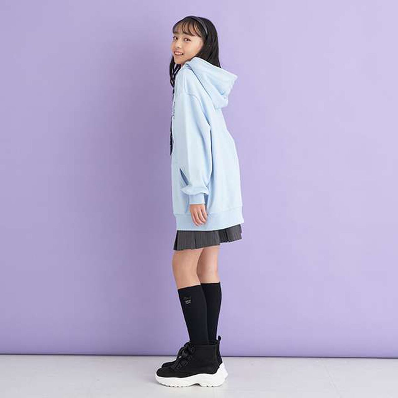 Manish Pleated Skirt with Logo Belt (Includes Spats),Gray, large image number 9