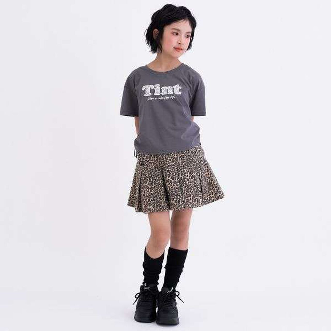 [Cool Touch] Side Drawstring Appliqu&eacute; Short-Sleeve T-Shirt,Off white, large image number 5