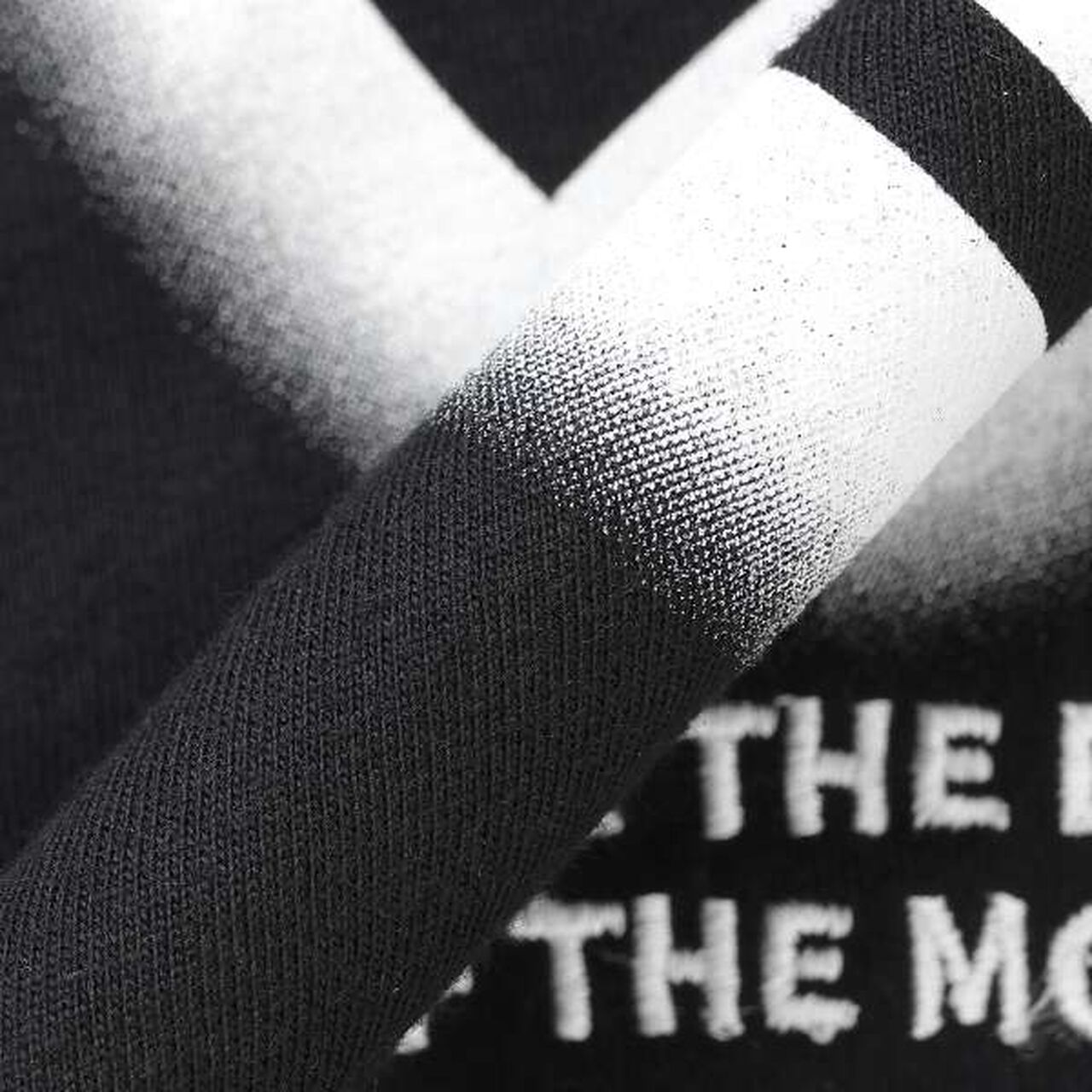 Quick-Dry Absorbent Heart Spray T-Shirt,Off white, large image number 9