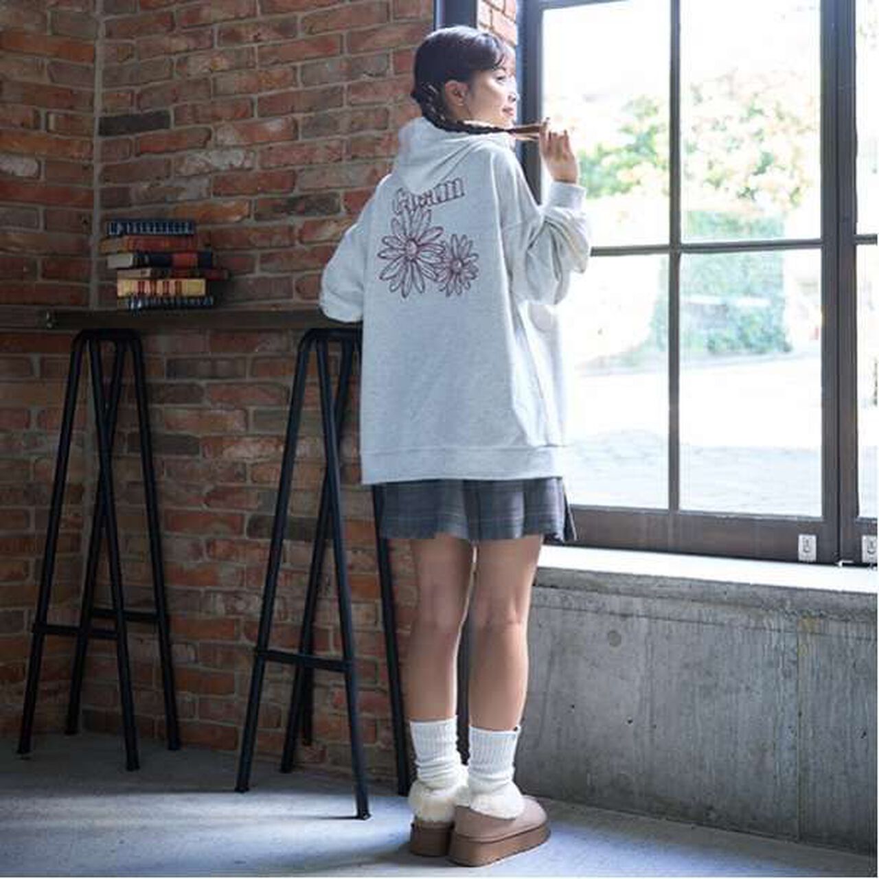 Belted Check Pleated Skirt-Pants,Brown, large image number 1