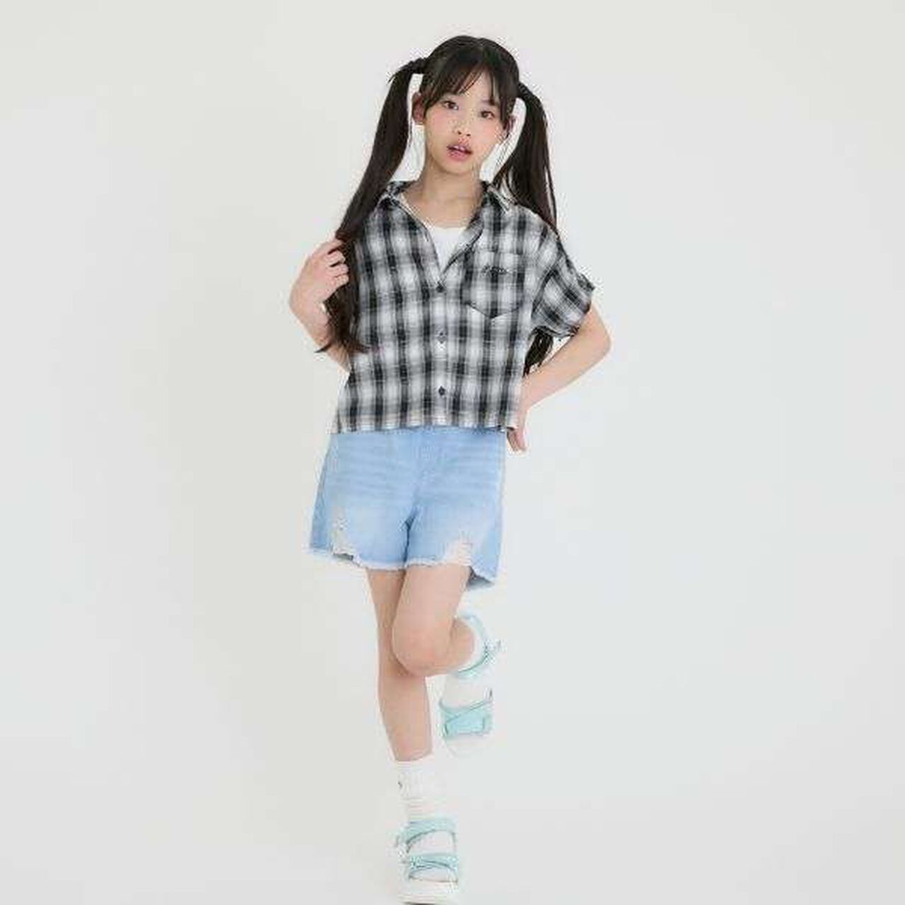 [3WAY] Checkered Shirt with Sleeve Drawstring + Tank Top Set,Black, large image number 15