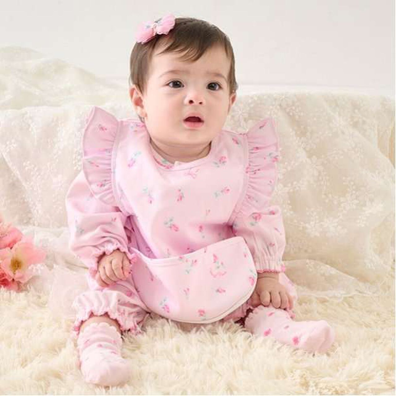 Rosebud Pattern Feeding Bib,Light pink, large image number 0