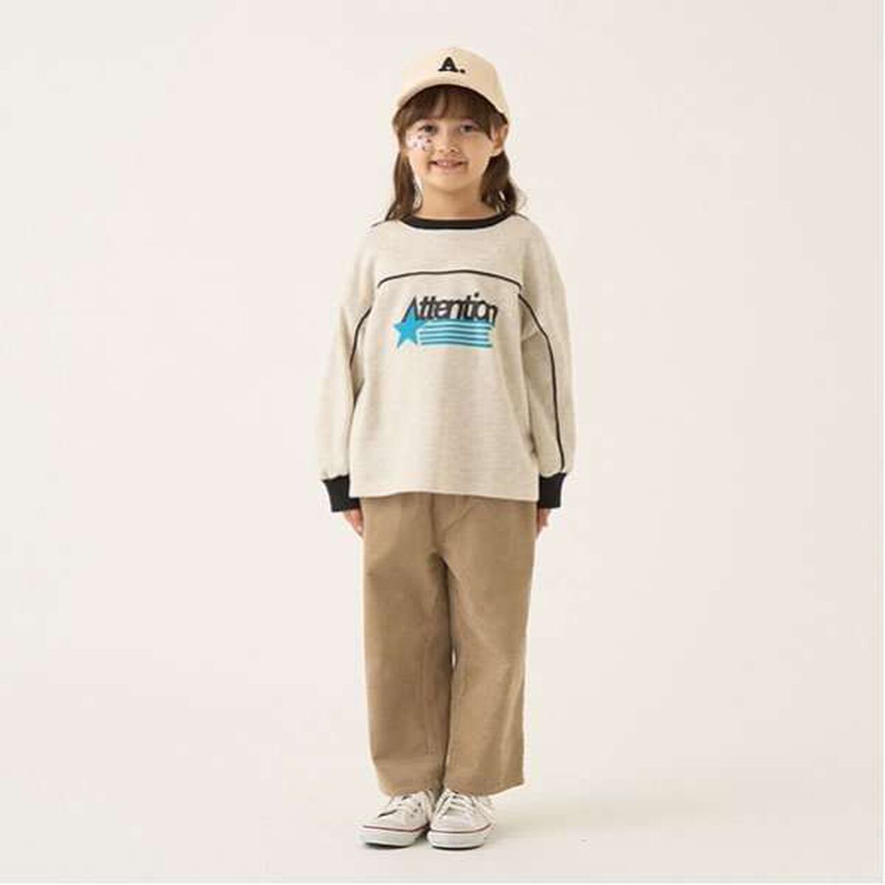Pilling-Resistant Bi-Color Sweatshirt,Milky white, large image number 16