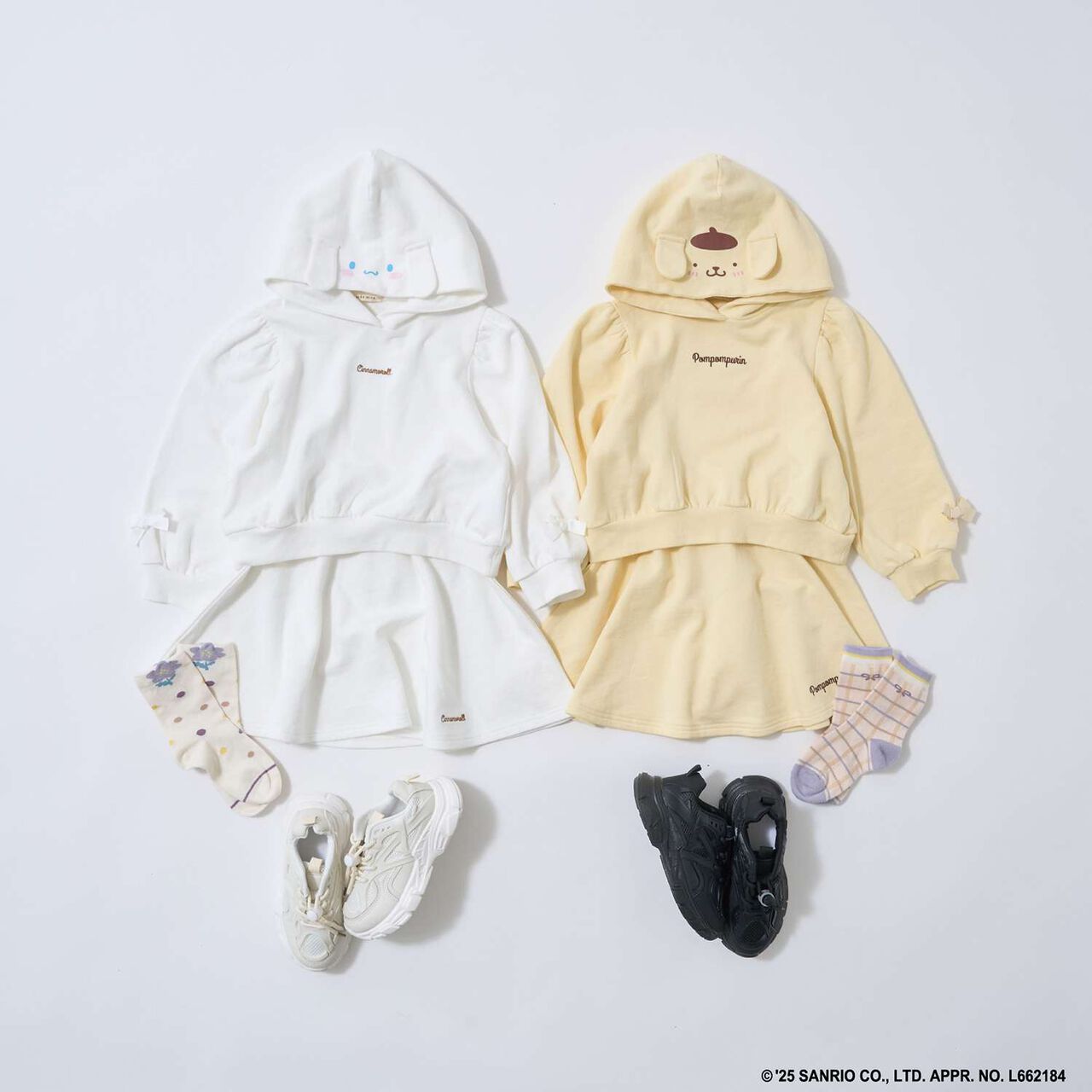 Sanrio Characters Goodbye Pills Fleece Transformation Parka & Flare Skirt Set,Off white, large image number 9