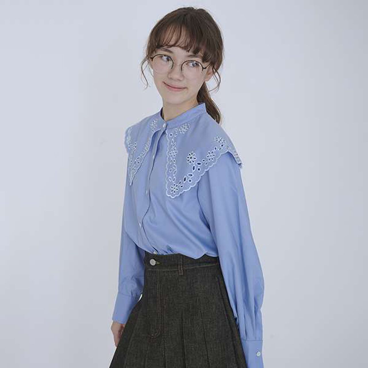 [AMI] Cutwork Stitch Big Collar Blouse,Off white, large image number 2