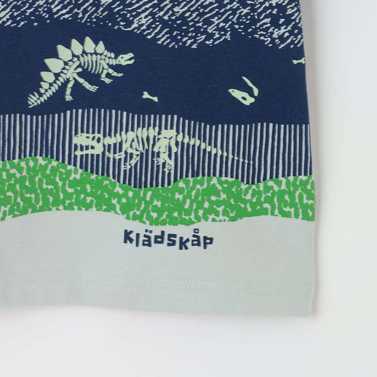 Glow-in-the-Dark Print Strata and Fossil Short Sleeve T-Shirt,Off white, large image number 7