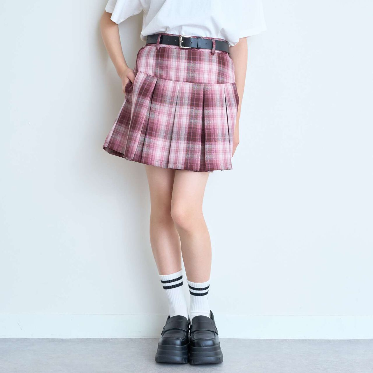 [Easy Care] Check Pleated Skirt with Belt,Pink, large image number 2