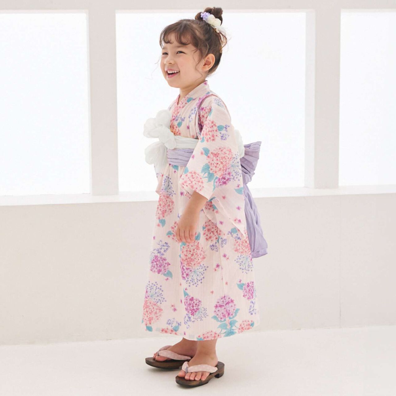 Hydrangea Yukata,Light pink, large image number 1