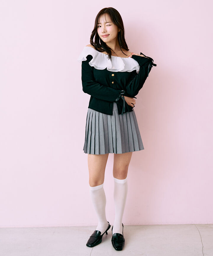 Logo Plate Pleated Skirt [Korean Fashion],Gray, medium image number 1