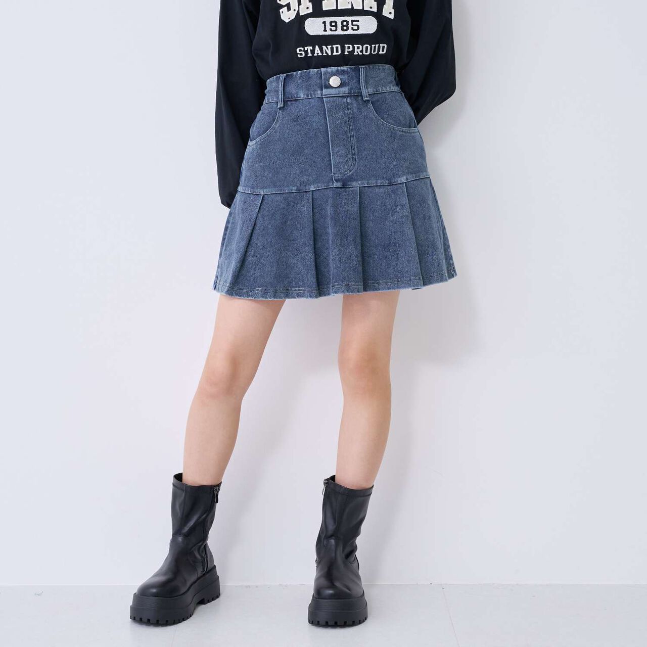 [Stretch] Denim-Look Cut Pleated Skirt,Blue, large image number 2