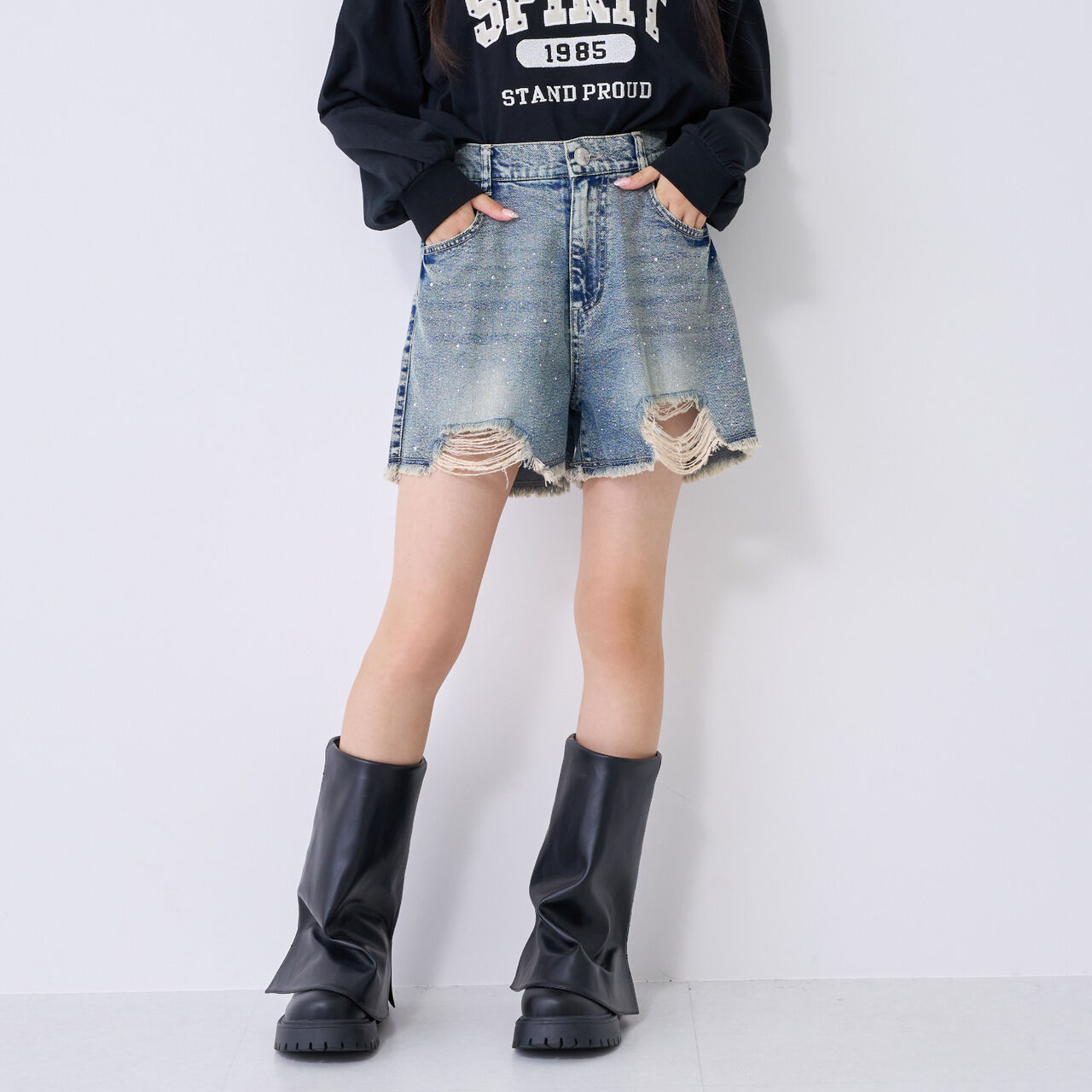 [LTXC] Sparkling Distressed Denim Shorts,Gray, large image number 1