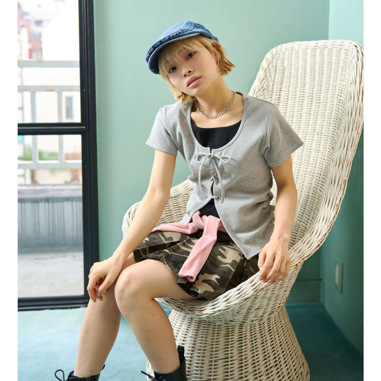 Lace-Up Ribbed Short-Sleeve T-Shirt,Top gray, large image number 1