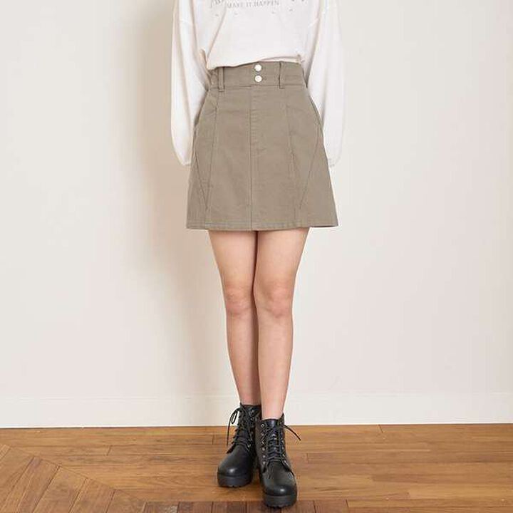 Color-Block A-Line Skirt Shorts,Ivory, medium image number 18