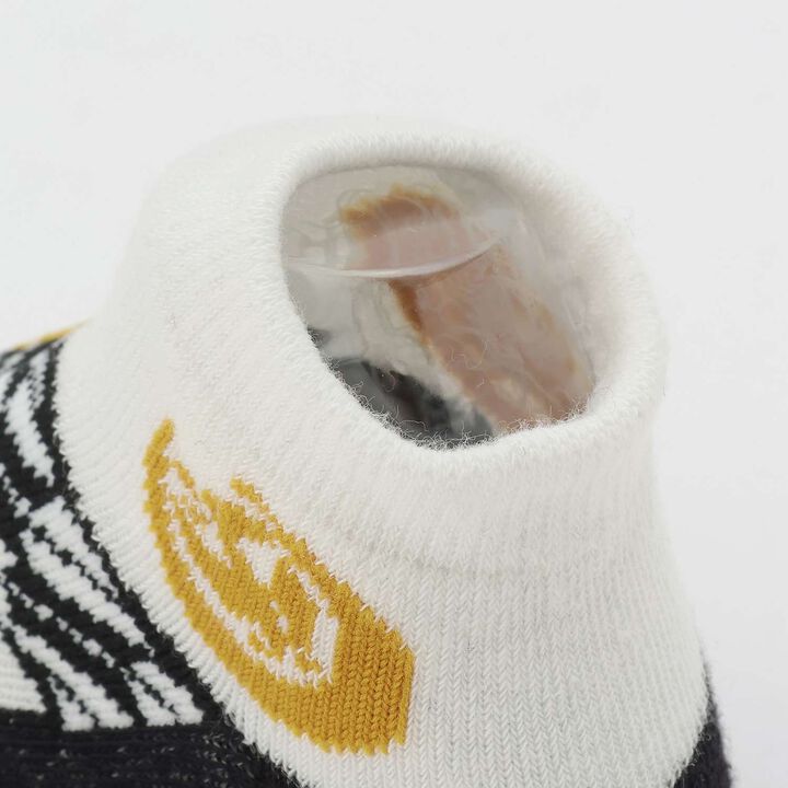 Crest Pattern Cup Socks,White, medium image number 4