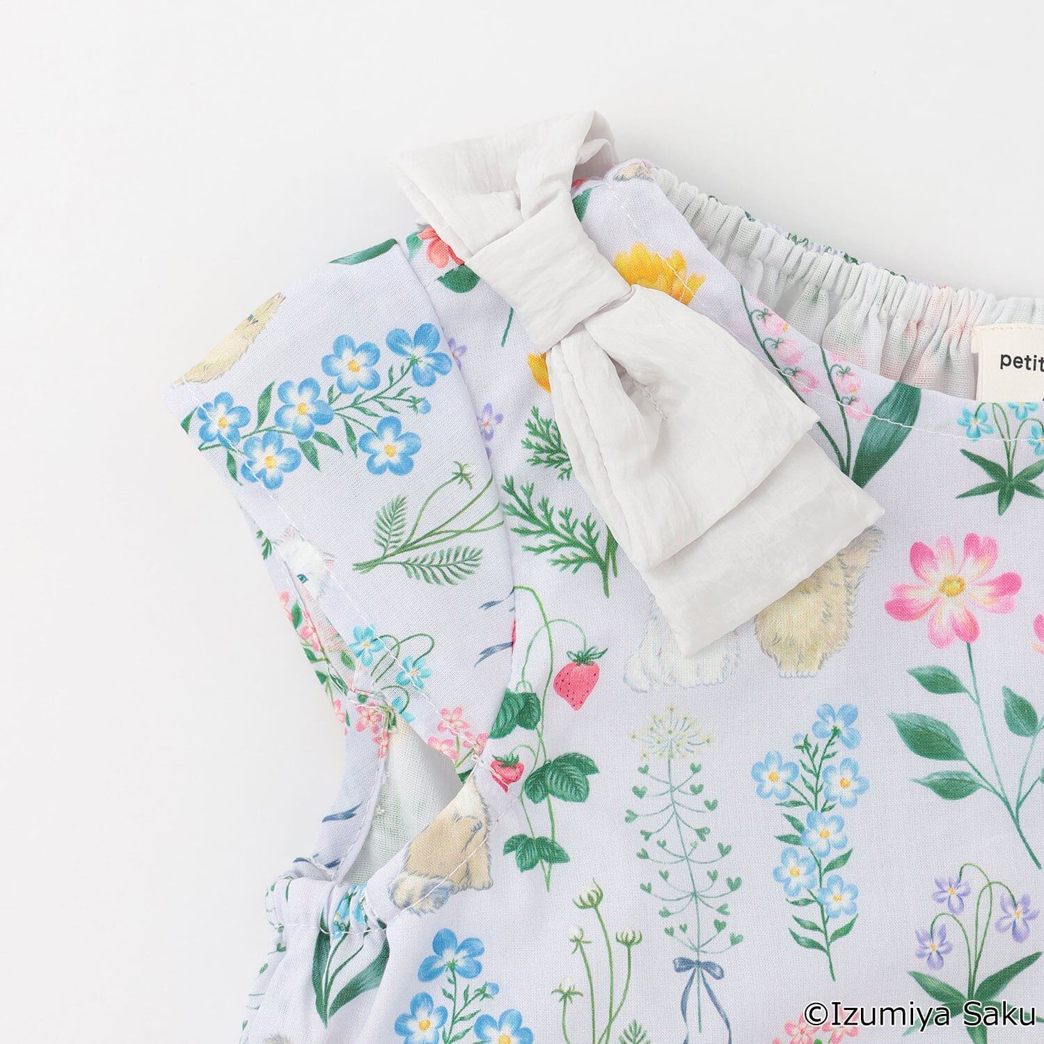 Izumiya Saku] Link Shoulder Ribbon Flower Cat One-Piece Dress