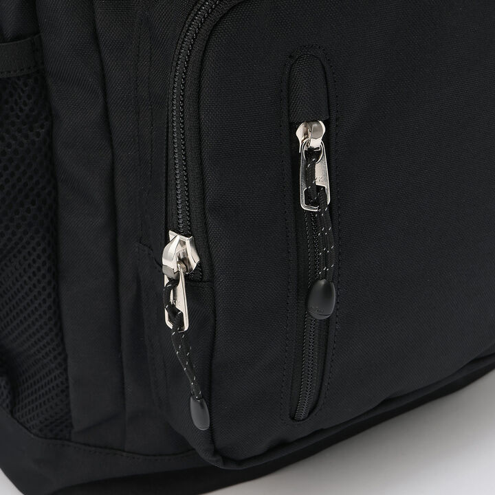 32L Lightweight Water-Repellent Bucket-Style School Backpack,Black, medium image number 4