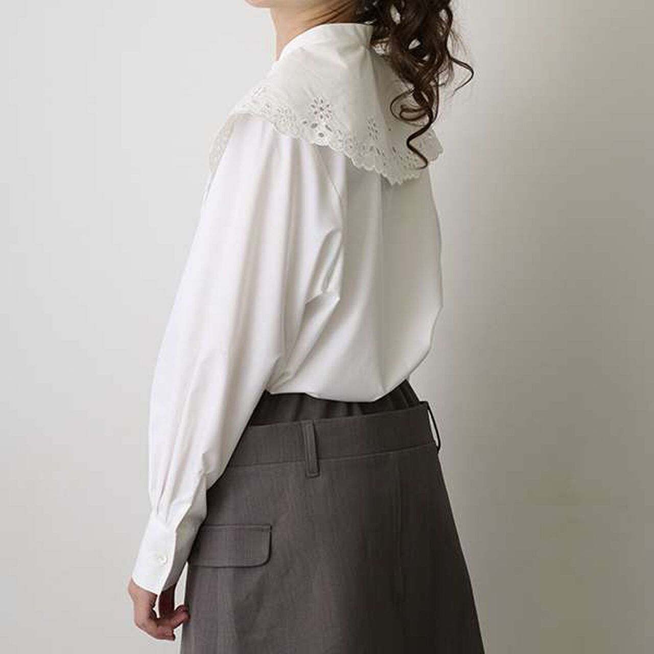 [AMI] Cutwork Embroidery Big Collar Blouse,, large image number 18