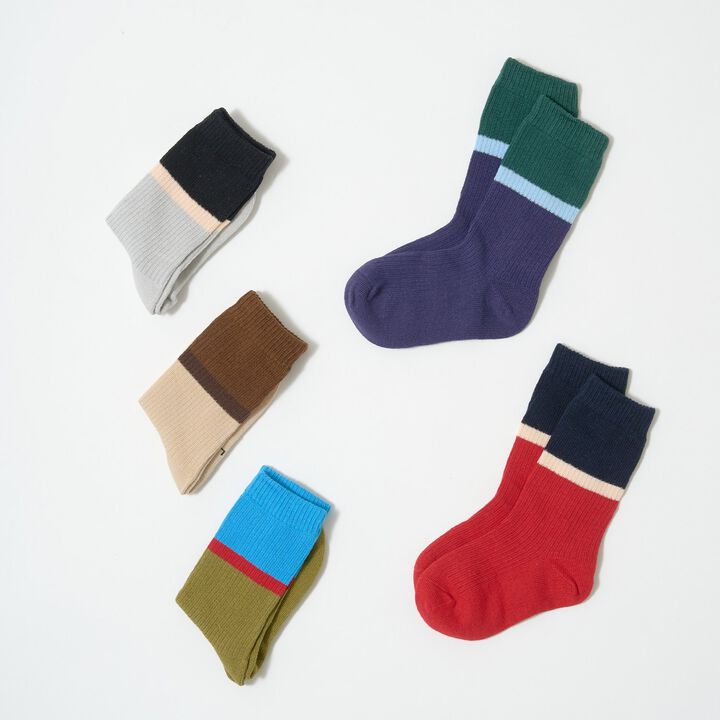 Color-Blocked Socks,Beige, medium image number 2