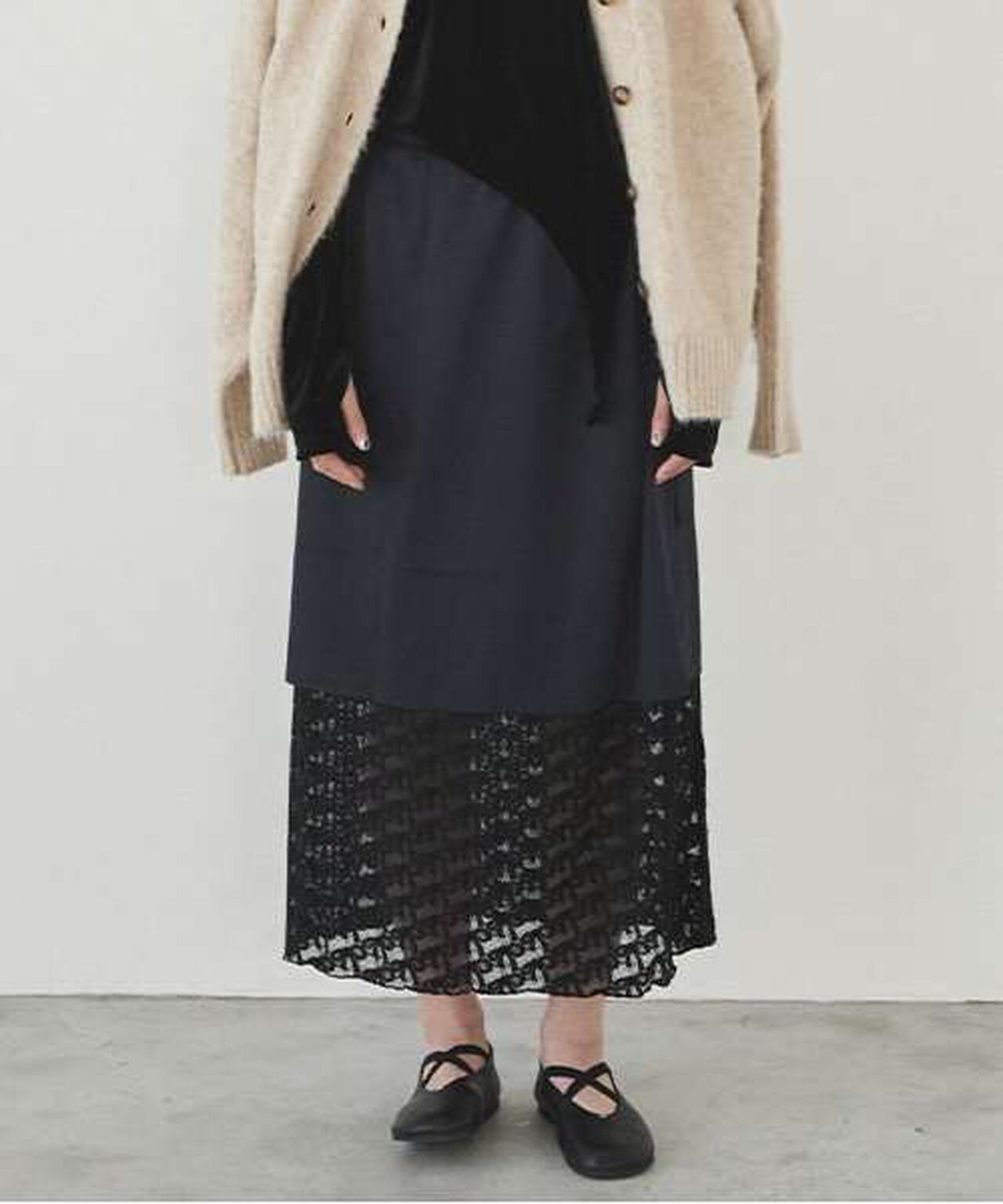 Reversible Lace Skirt,Charcoal gray, large image number 1