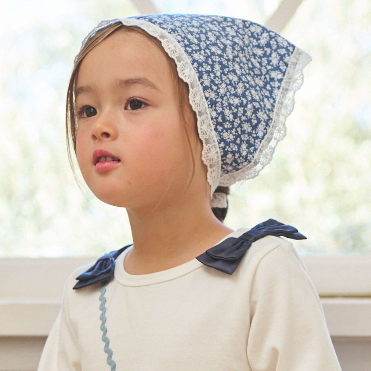 Lace-Trimmed Babushka/L,Blue, large image number 0
