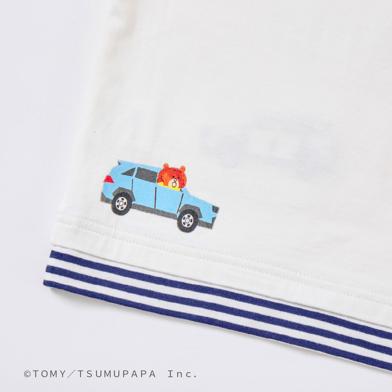 Tomica and Tom Car Appliqu&eacute; T-Shirt,Off white, large image number 4