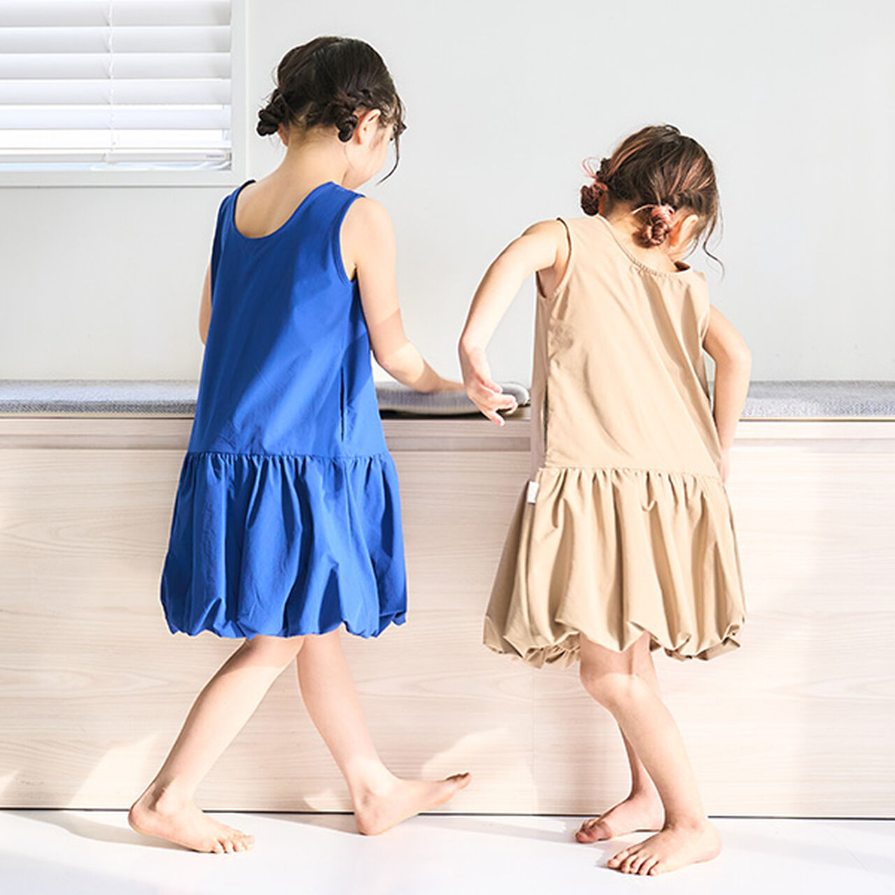 [Amphibious] Balloon Hem One-Piece Dress,Beige, large image number 2