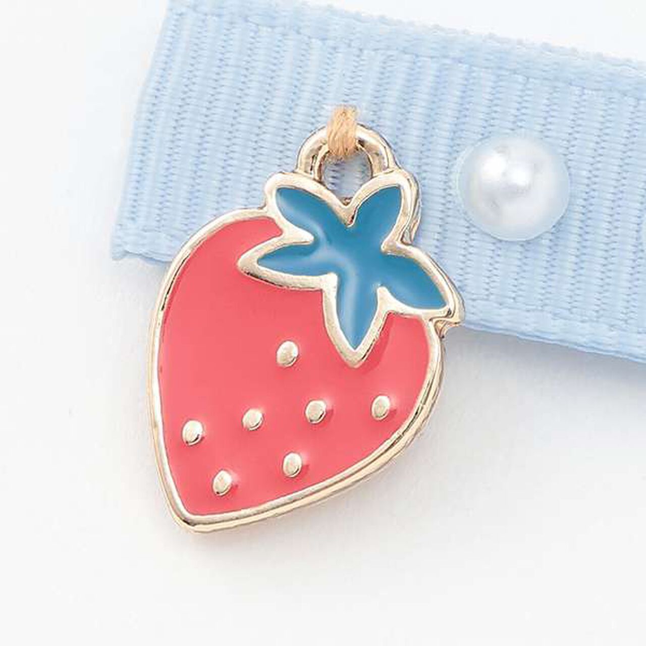 Strawberry Motif Hair Clip,Off white, large image number 3