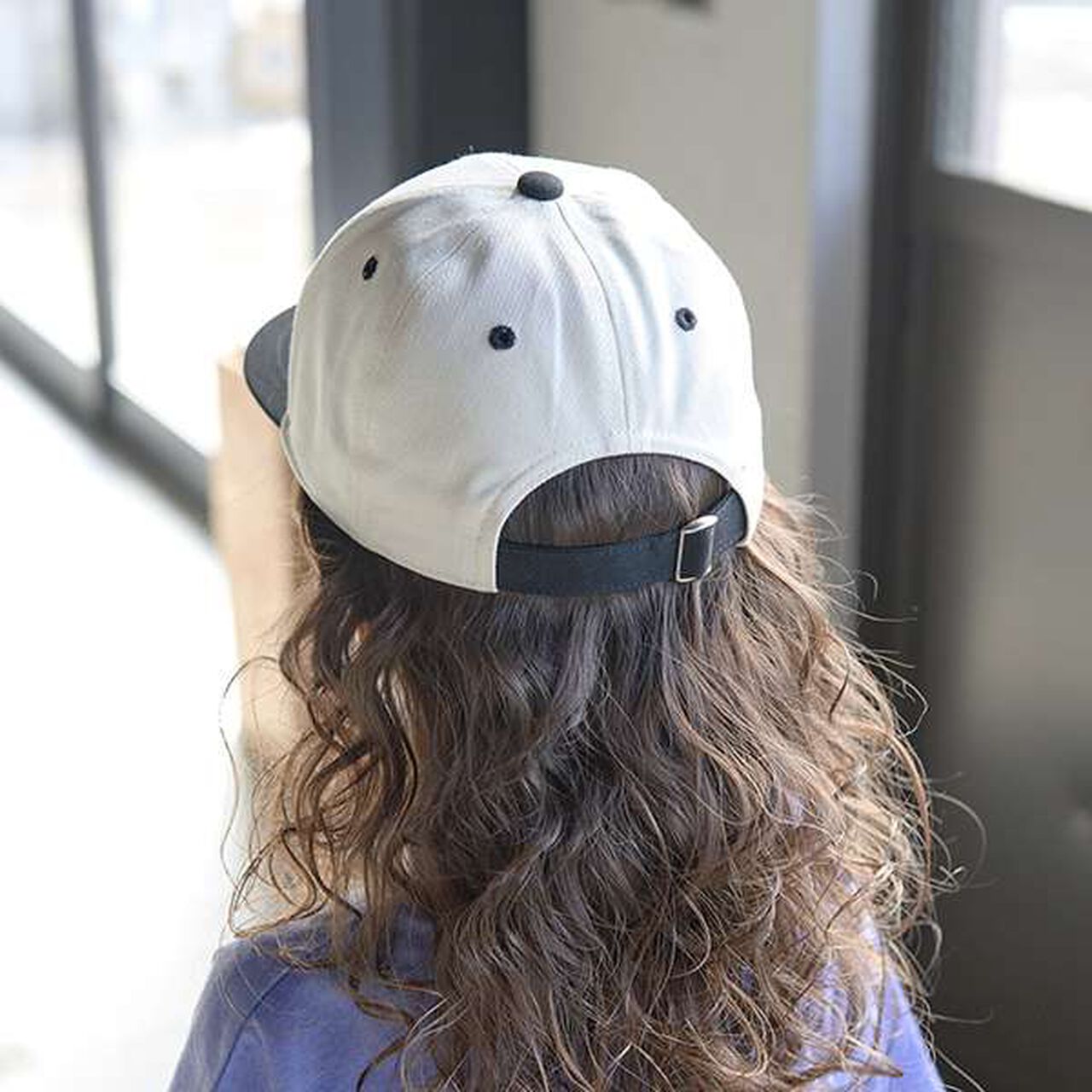 Bi-Color Logo Cap,Off white, large image number 12