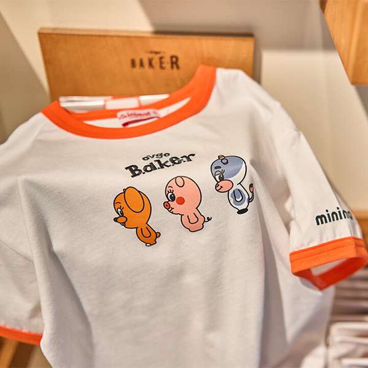 [ovgo B.a.k.e.r] Assorted Character T-Shirt,Lilac, medium image number 3