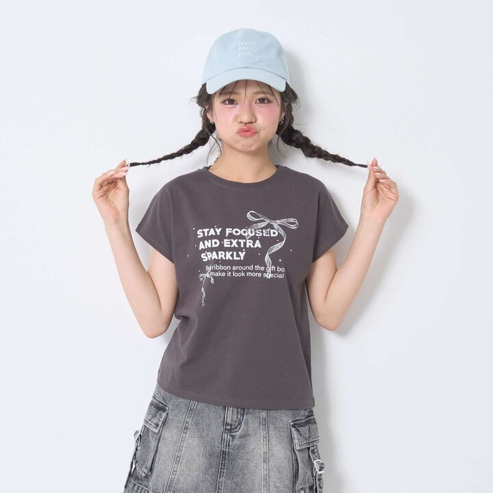 [LTXC/Cotton 100%] Ribbon Illustration Cropped Short-Sleeve T-Shirt in Black,Cream, medium image number 6